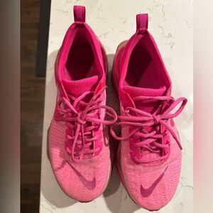 COPY - Nike Zoom X invincible run 3